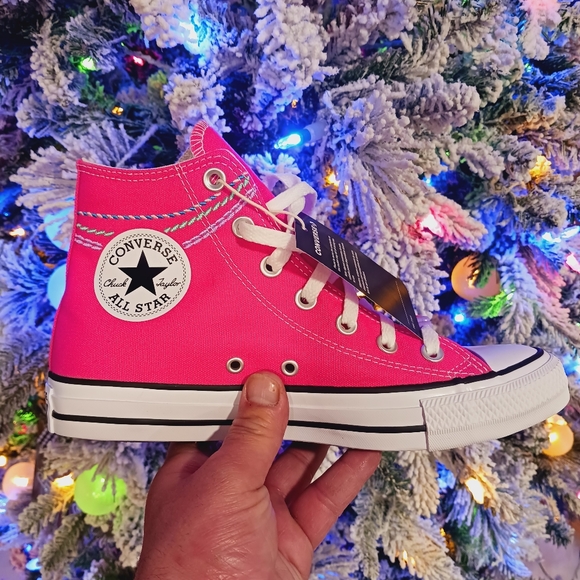 Converse Shoes - Converse CTA Hi Embroidered Bracelet Shoes Size 8 for Women